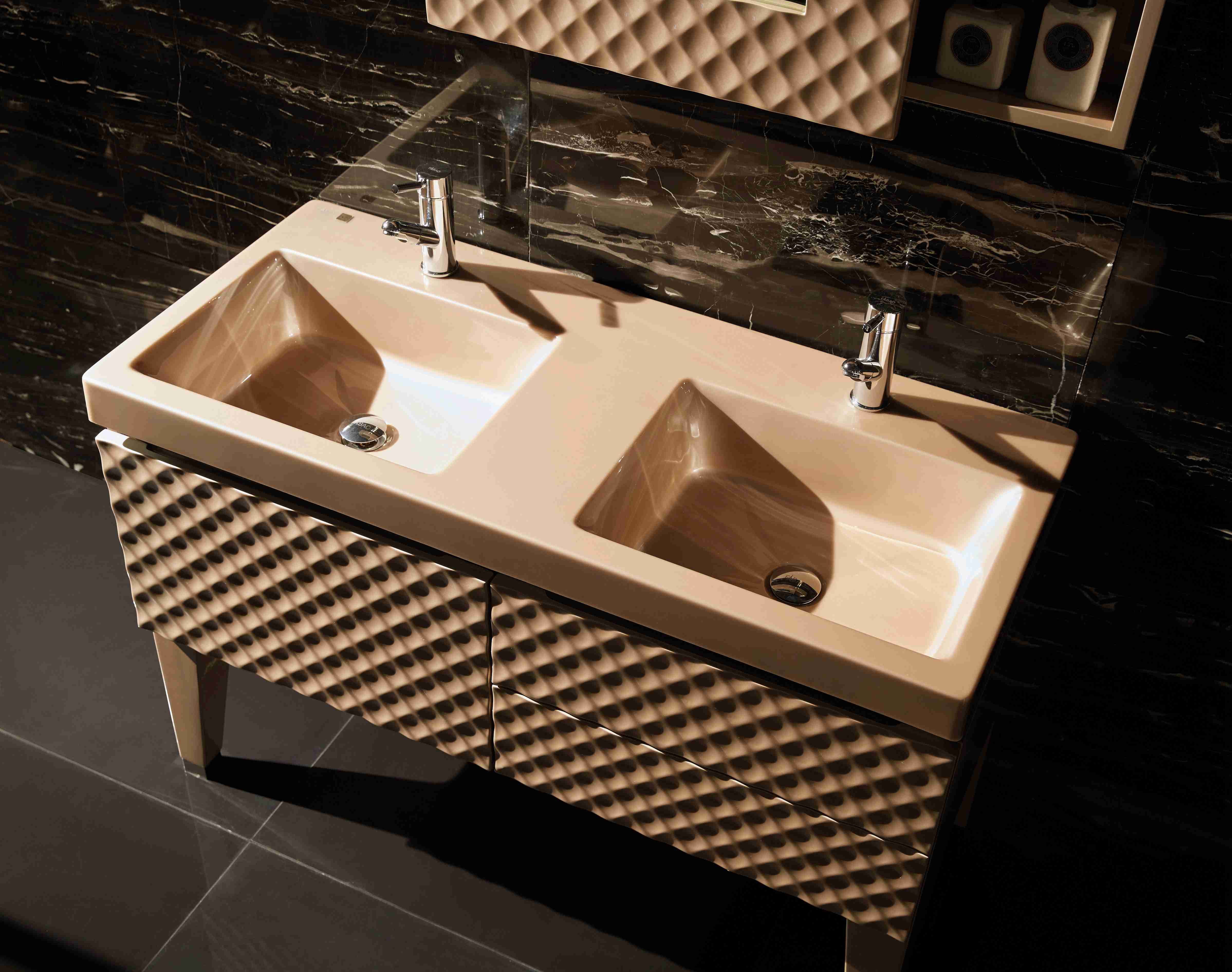 法标珠光卫浴02后现代风格浴室柜艺风fb-1000